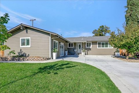 2255 El Manto Drive Rancho Cordova CA 95670