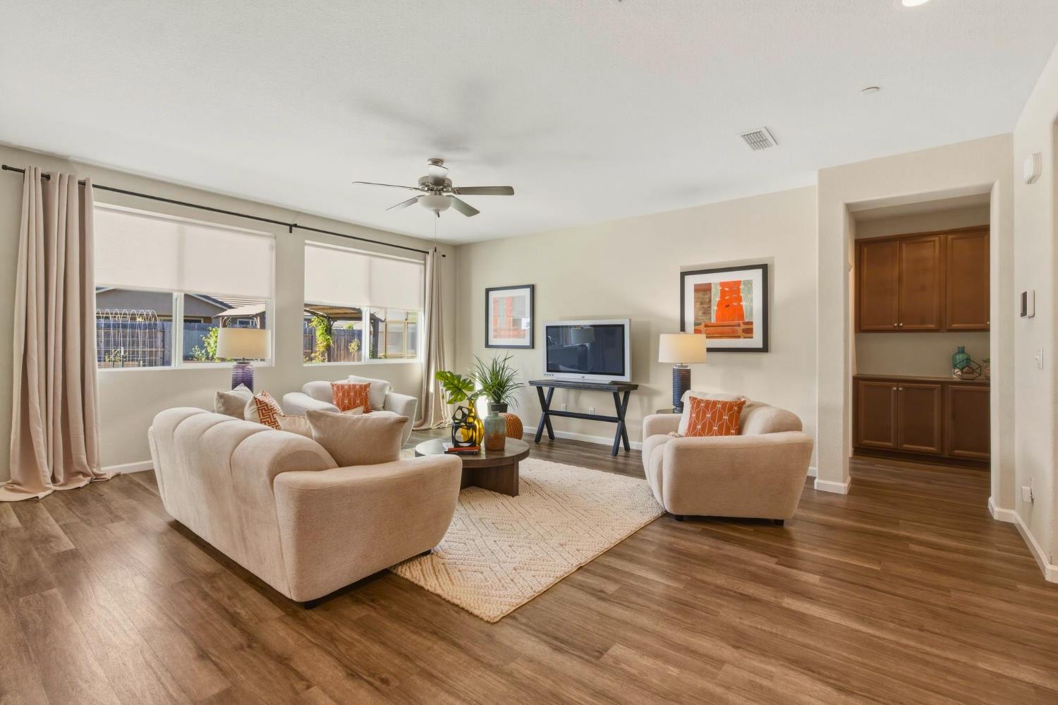 1820 Coastline Court