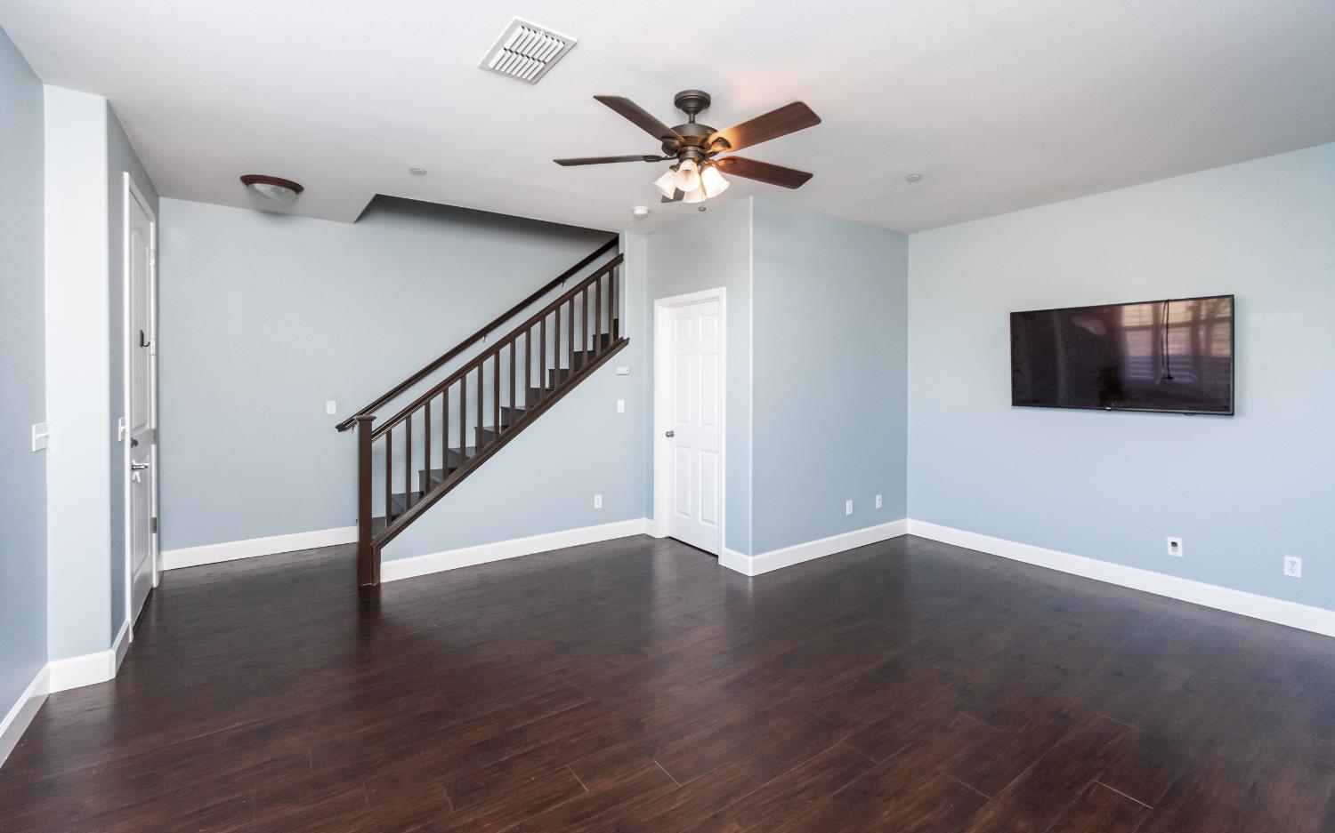 6216 Lonetree Boulevard