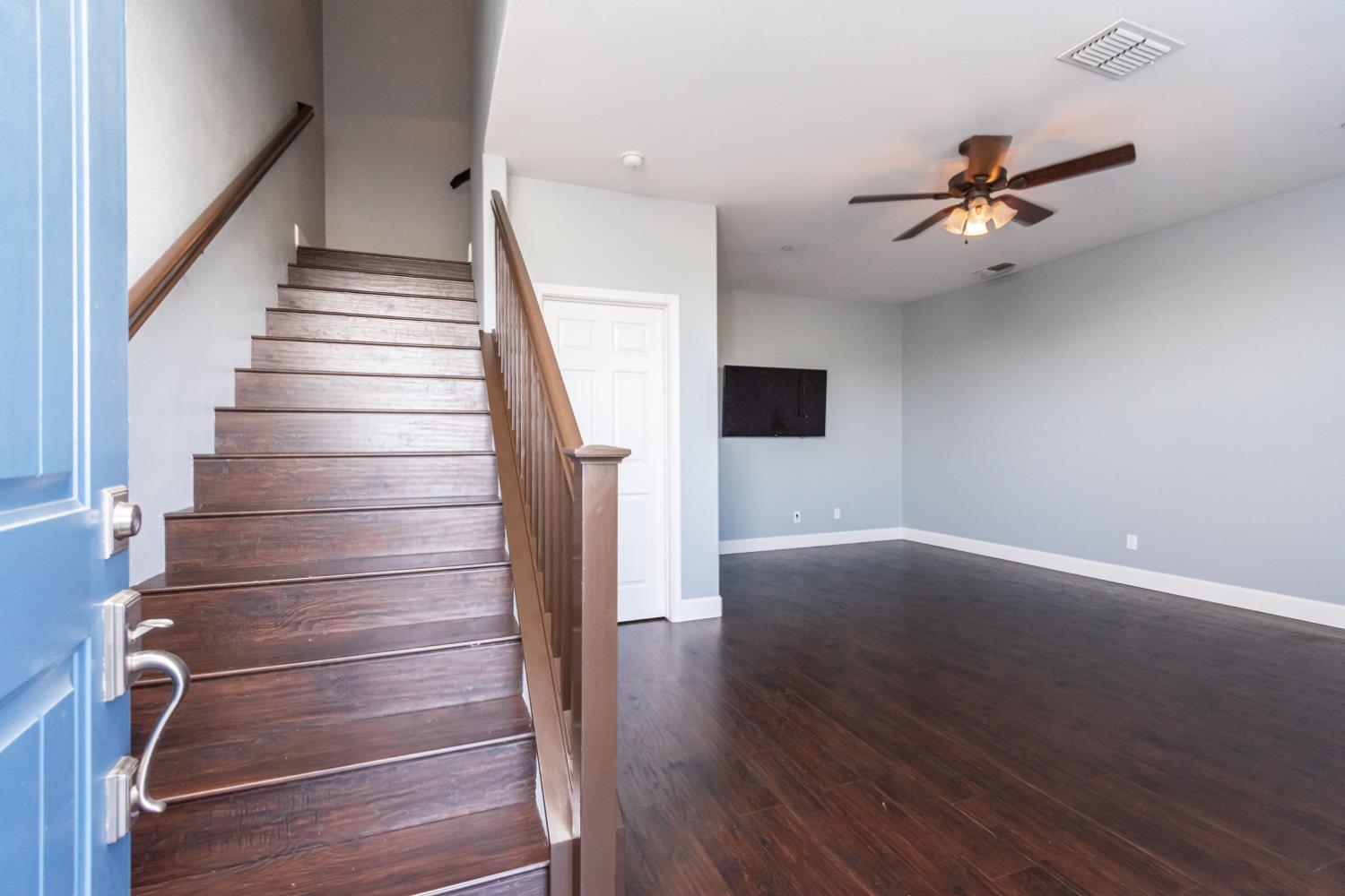 6216 Lonetree Boulevard