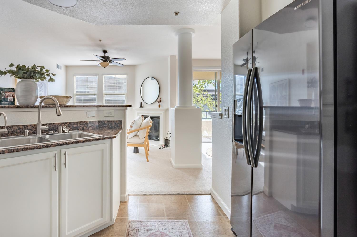 1300 Moon Circle 1324