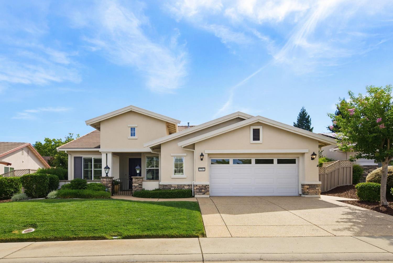 1781 Blackbird Lane