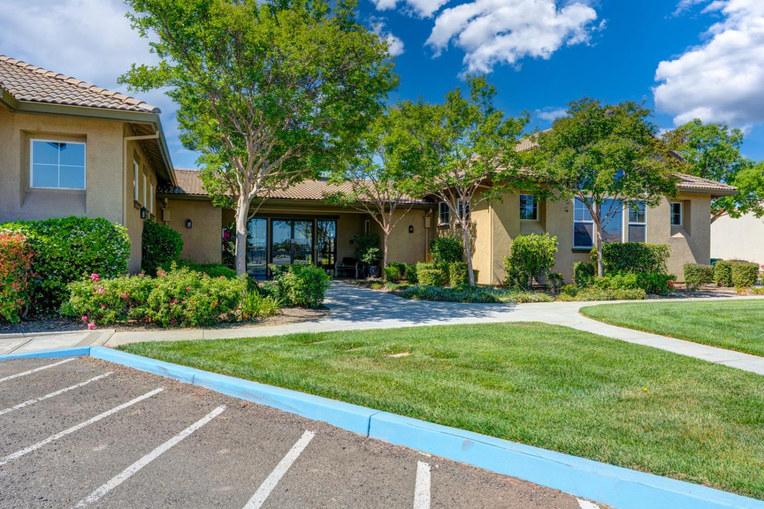 Los Banos, California 93635, United States, 2 Bedrooms Bedrooms, ,2 BathroomsBathrooms,Residential,Active,140370