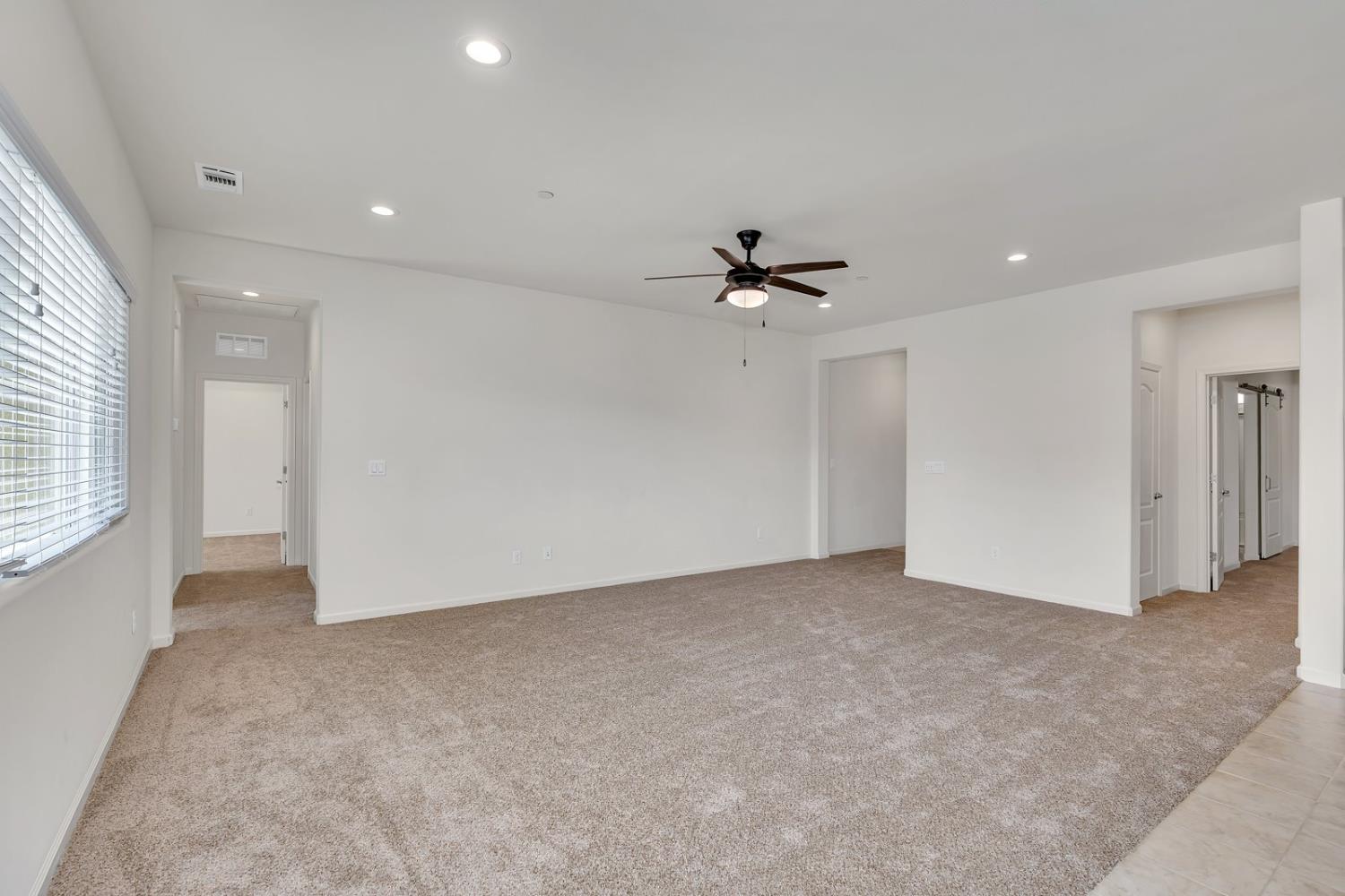 Los Banos, California 93635, United States, 2 Bedrooms Bedrooms, ,2 BathroomsBathrooms,Residential,Active,140370