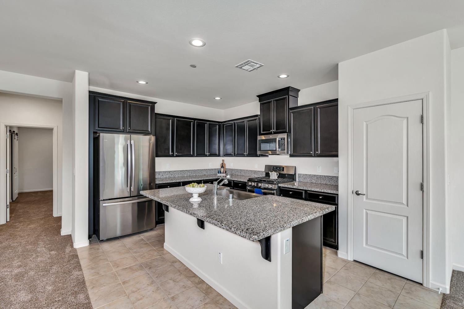 Los Banos, California 93635, United States, 2 Bedrooms Bedrooms, ,2 BathroomsBathrooms,Residential,Active,140370