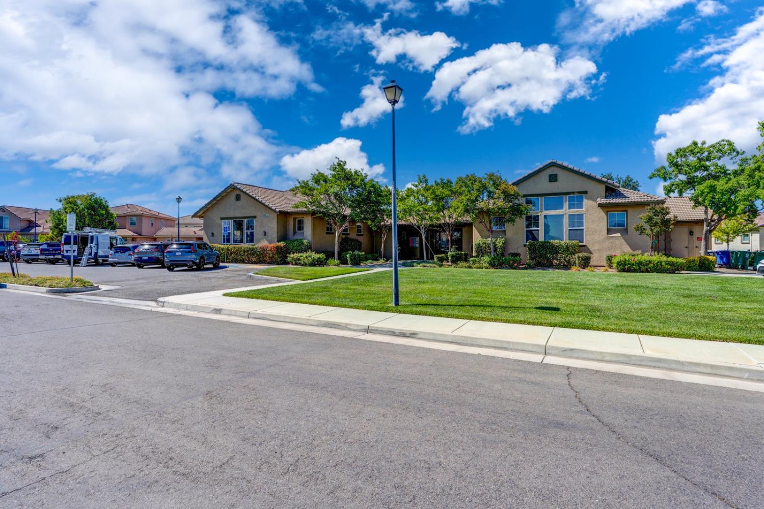 Los Banos, California 93635, United States, 2 Bedrooms Bedrooms, ,2 BathroomsBathrooms,Residential,Active,140370