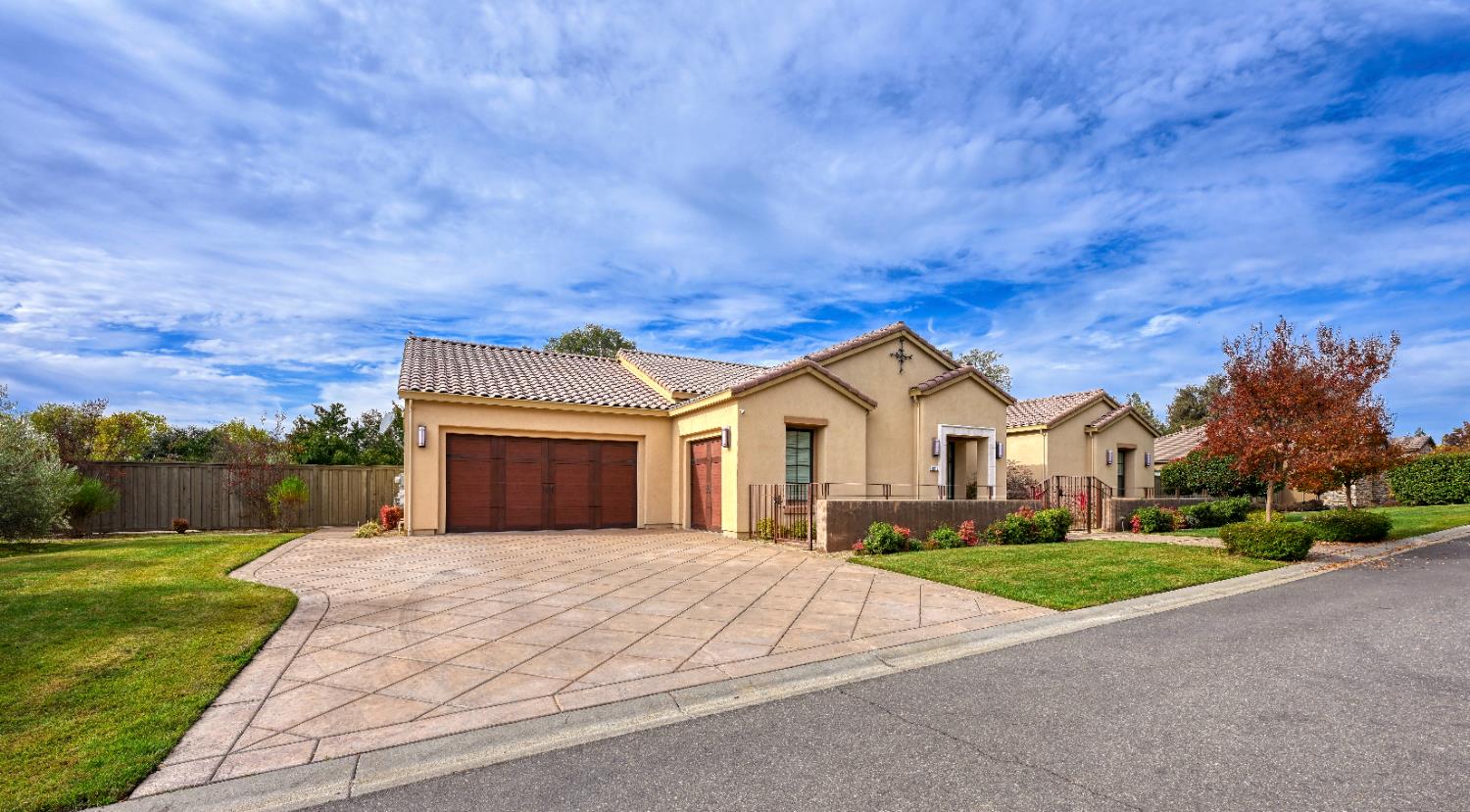 8310 Willowood Place