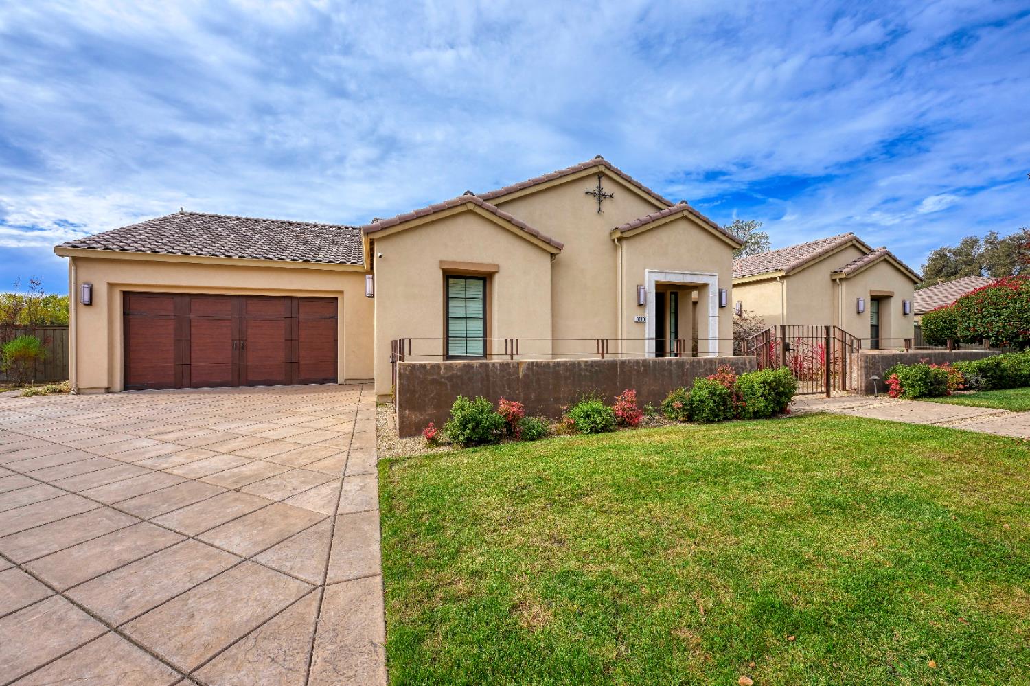 8310 Willowood Place