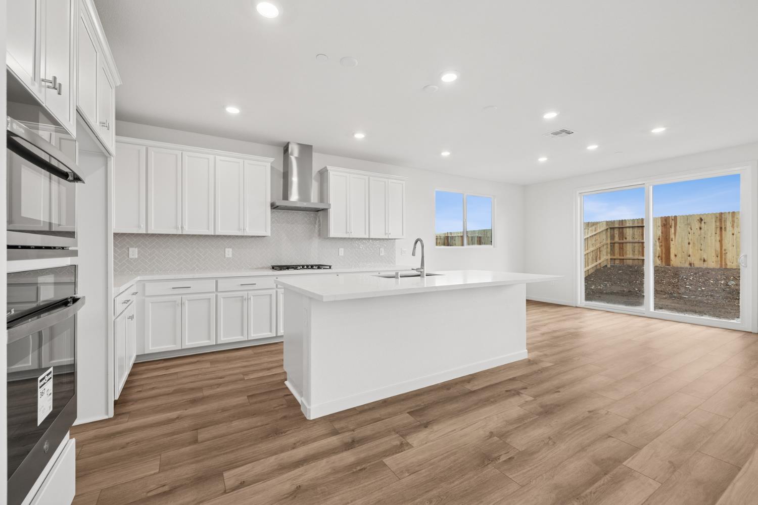 12217 Hetch Hechy Drive