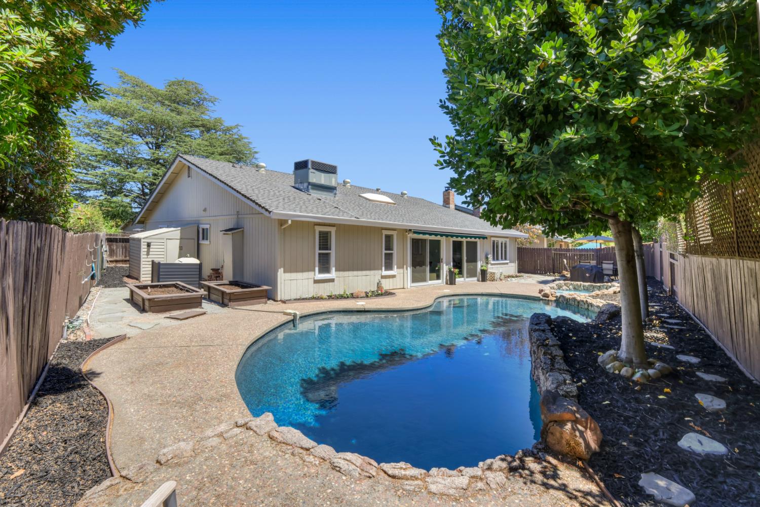 5109 Vista Del Oro Way
