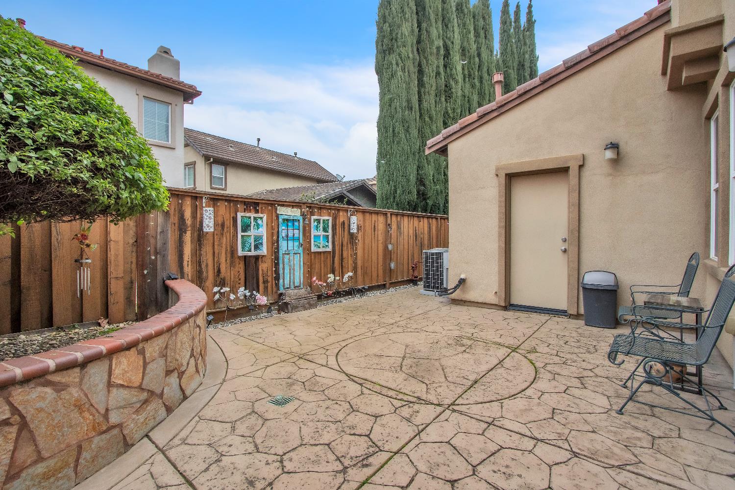 463 W Las Brisas Drive