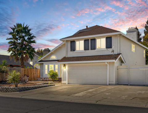 1303 Antrim Drive Roseville CA 95747