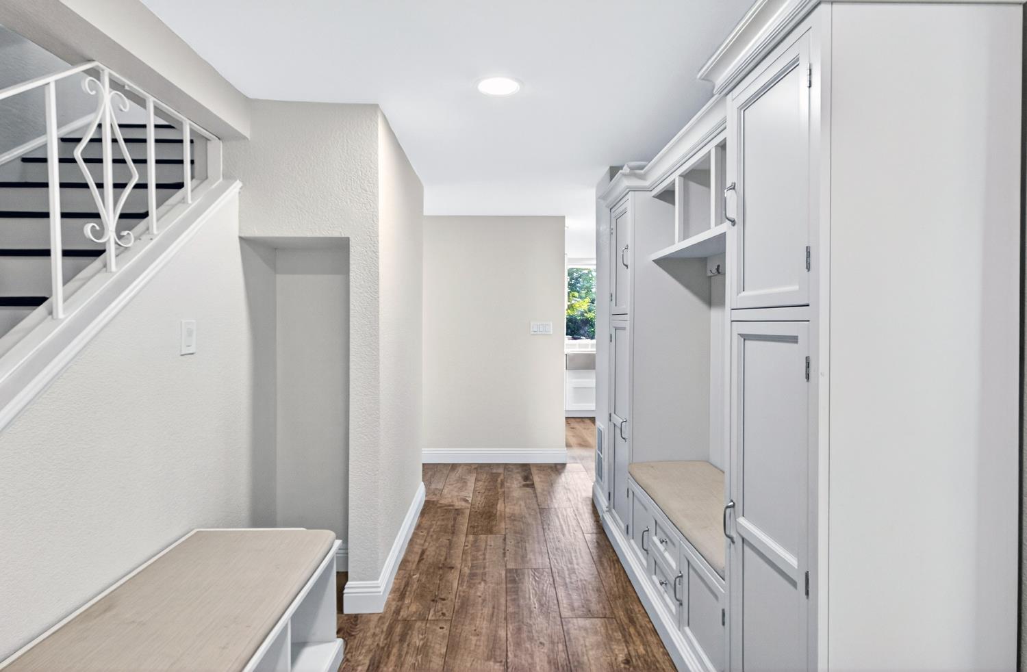 10048 El Chorlito Drive