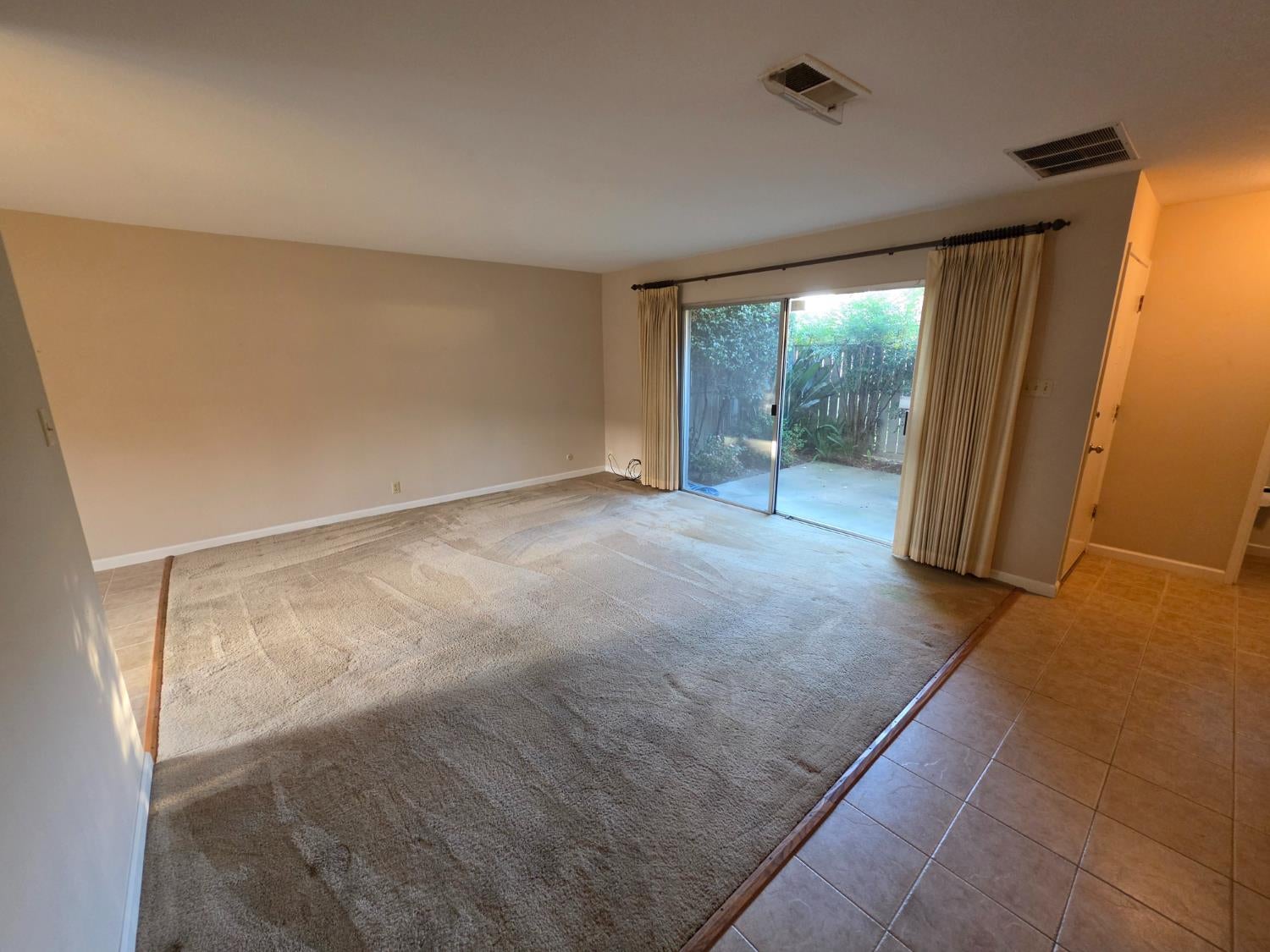 912 Roundtree Court