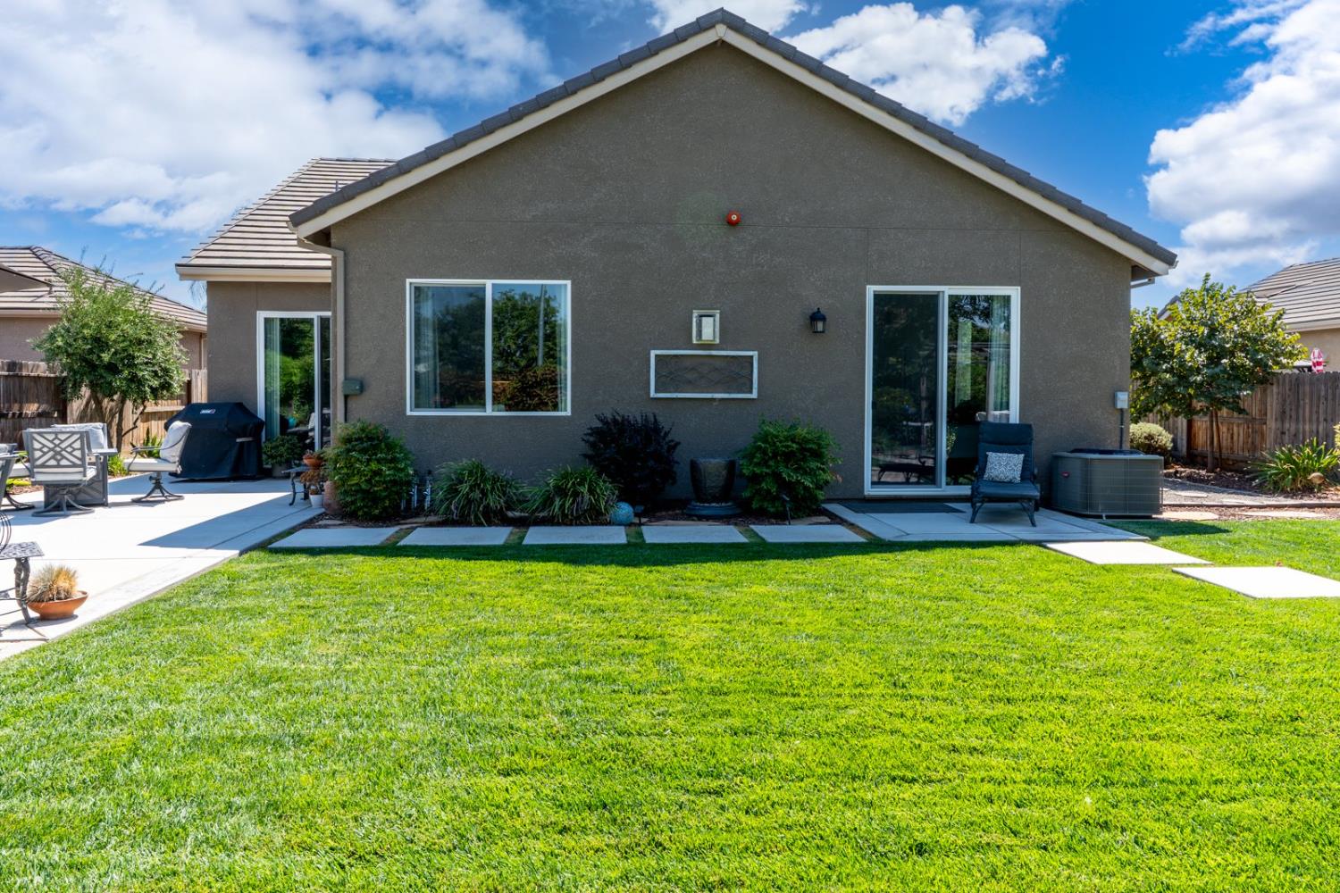 Los Banos, California 93635, United States, 3 Bedrooms Bedrooms, ,2 BathroomsBathrooms,Residential,Active,236557