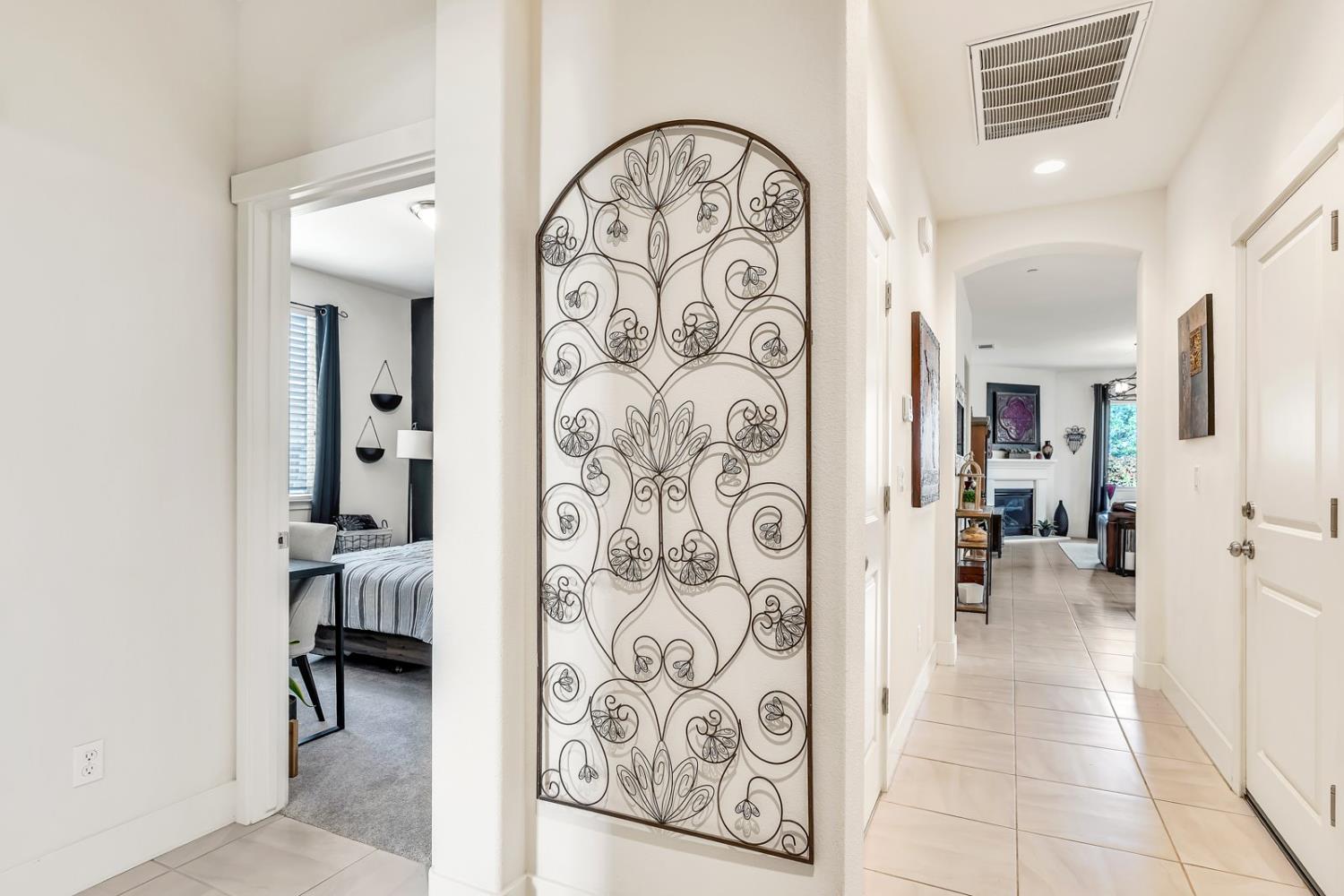 Los Banos, California 93635, United States, 3 Bedrooms Bedrooms, ,2 BathroomsBathrooms,Residential,Active,236557