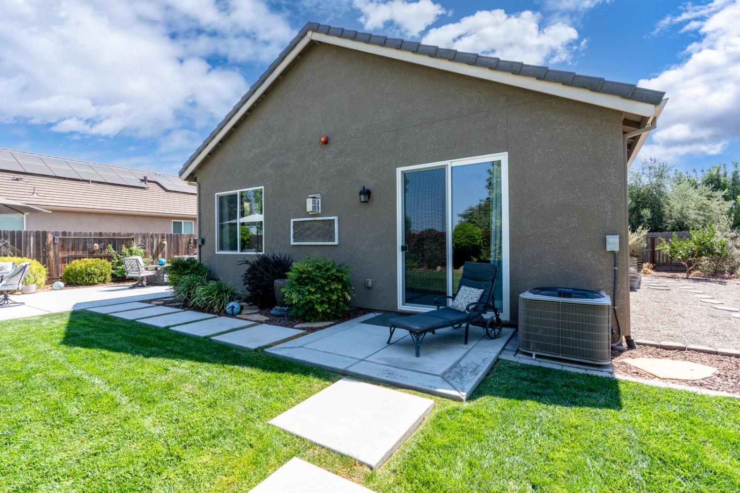 Los Banos, California 93635, United States, 3 Bedrooms Bedrooms, ,2 BathroomsBathrooms,Residential,Active,236557