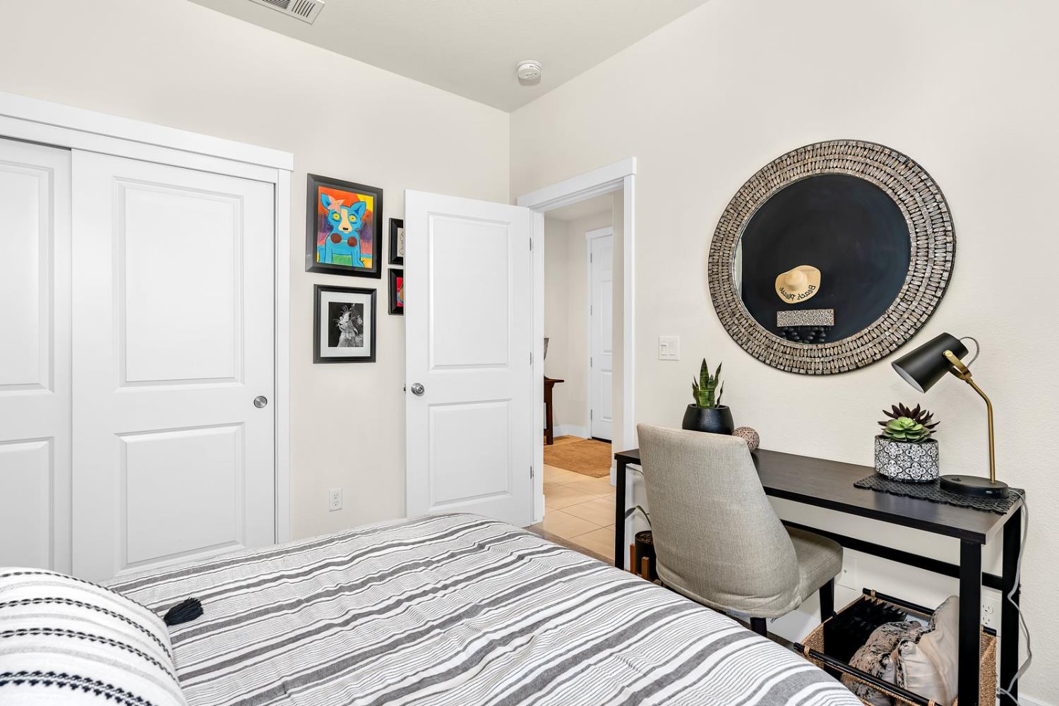 Los Banos, California 93635, United States, 3 Bedrooms Bedrooms, ,2 BathroomsBathrooms,Residential,Active,236557