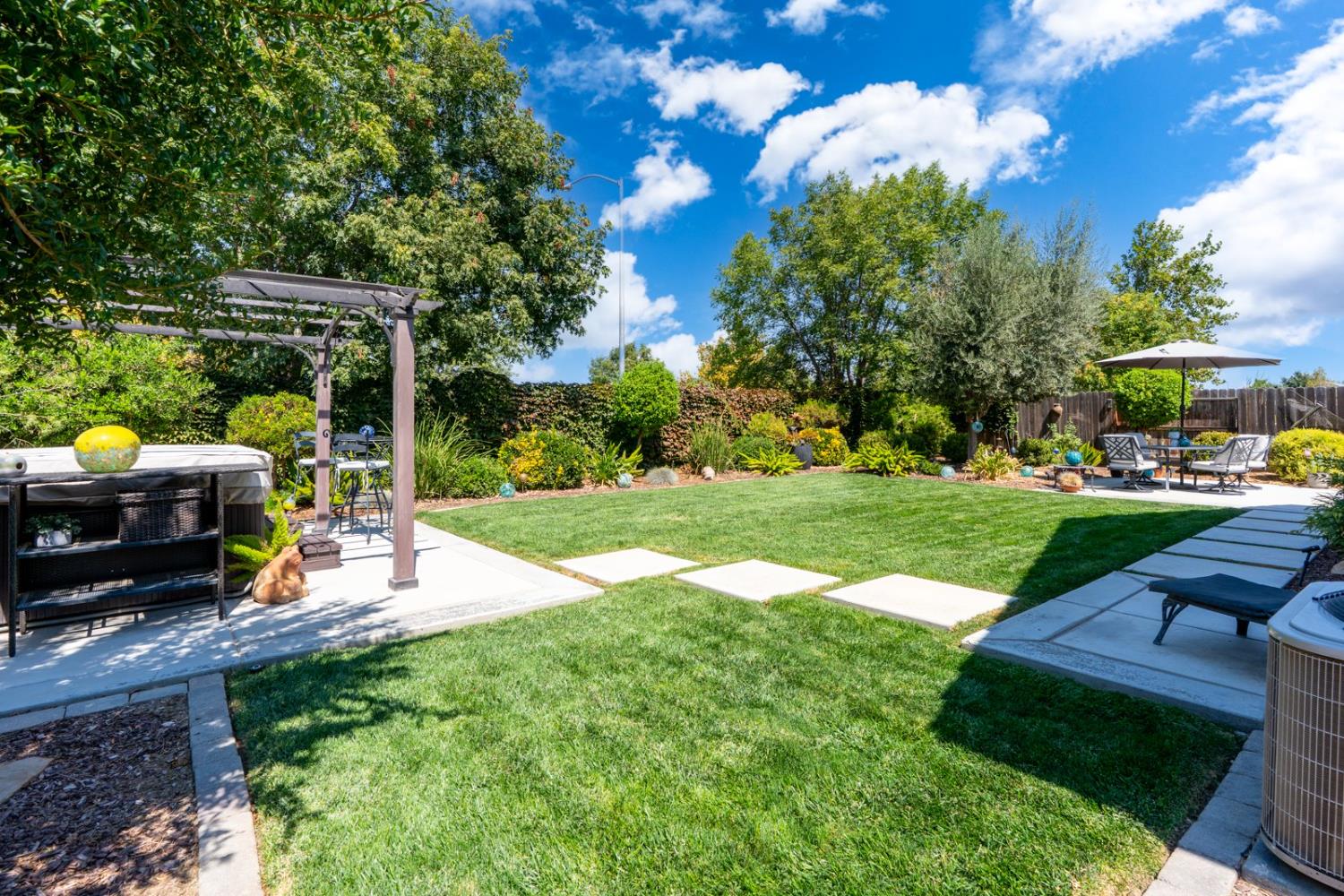 Los Banos, California 93635, United States, 3 Bedrooms Bedrooms, ,2 BathroomsBathrooms,Residential,Active,236557