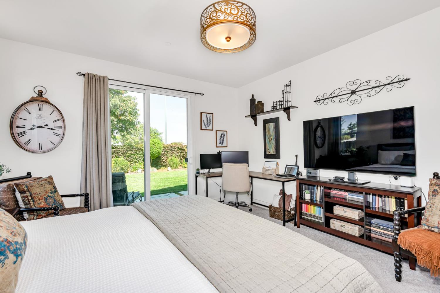 Los Banos, California 93635, United States, 3 Bedrooms Bedrooms, ,2 BathroomsBathrooms,Residential,Active,236557