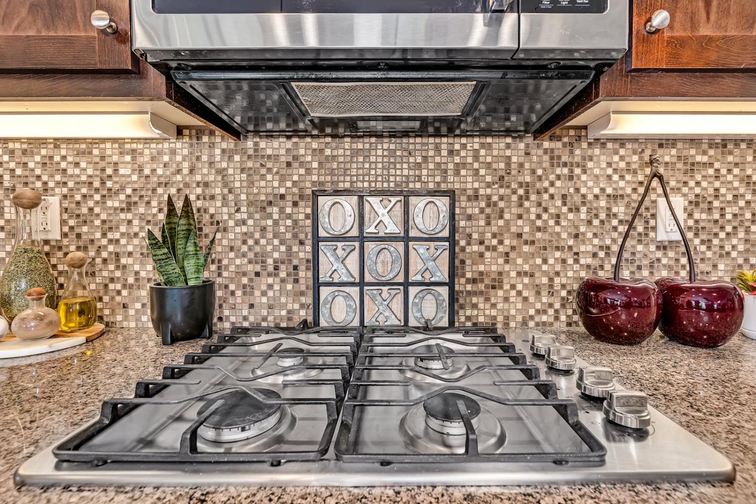 Los Banos, California 93635, United States, 3 Bedrooms Bedrooms, ,2 BathroomsBathrooms,Residential,Active,236557