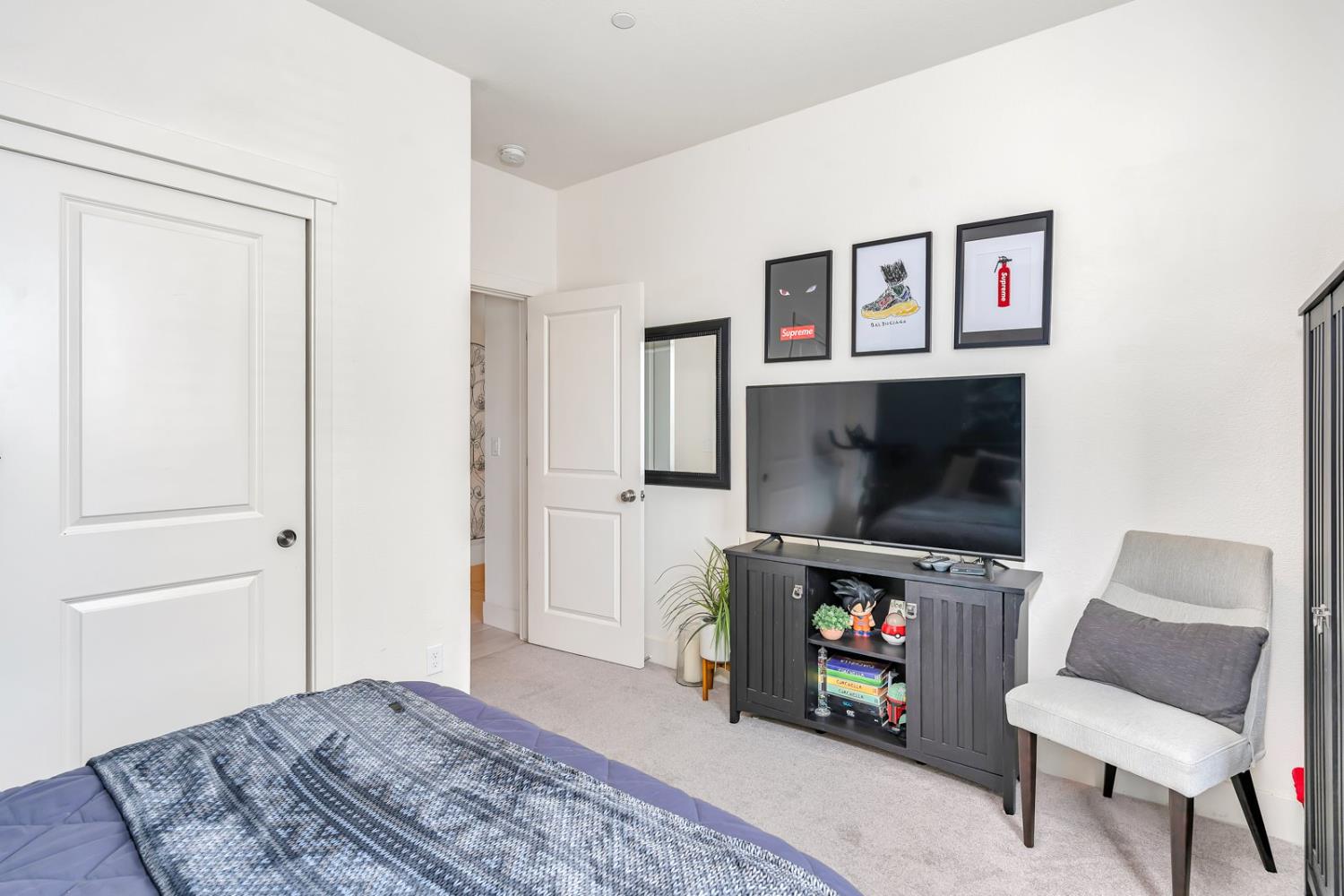 Los Banos, California 93635, United States, 3 Bedrooms Bedrooms, ,2 BathroomsBathrooms,Residential,Active,236557