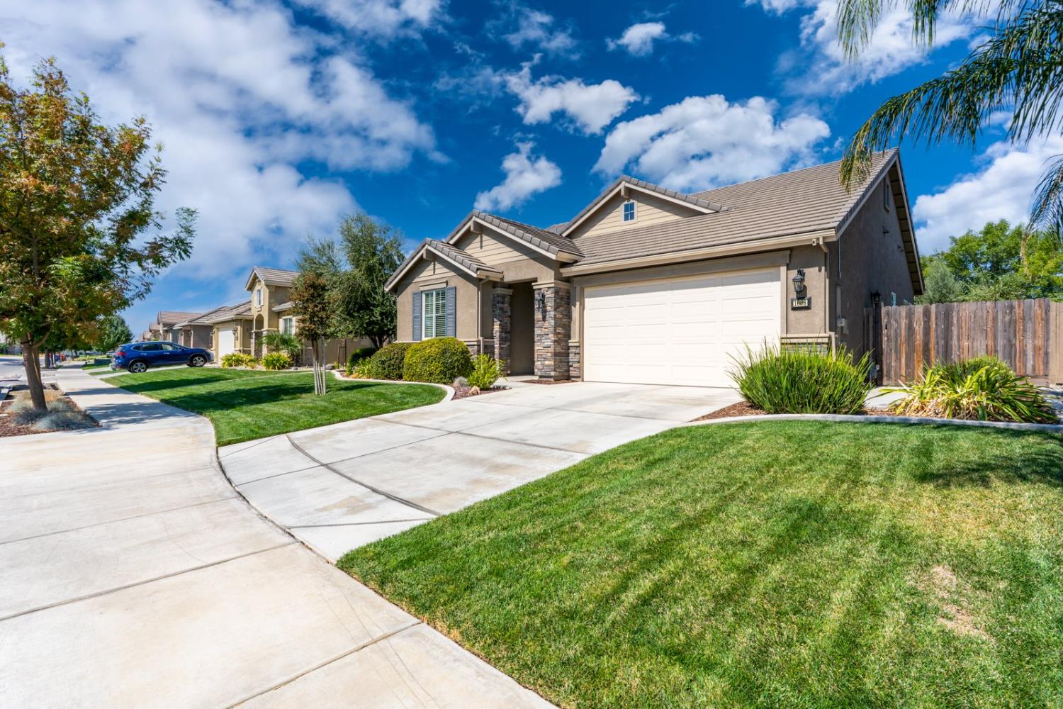 Los Banos, California 93635, United States, 3 Bedrooms Bedrooms, ,2 BathroomsBathrooms,Residential,Active,236557