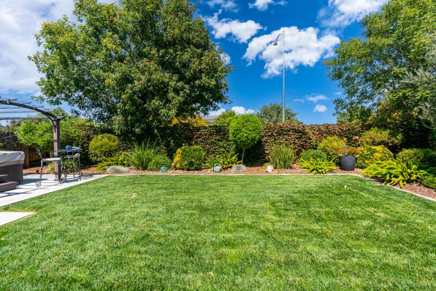 Los Banos, California 93635, United States, 3 Bedrooms Bedrooms, ,2 BathroomsBathrooms,Residential,Active,236557