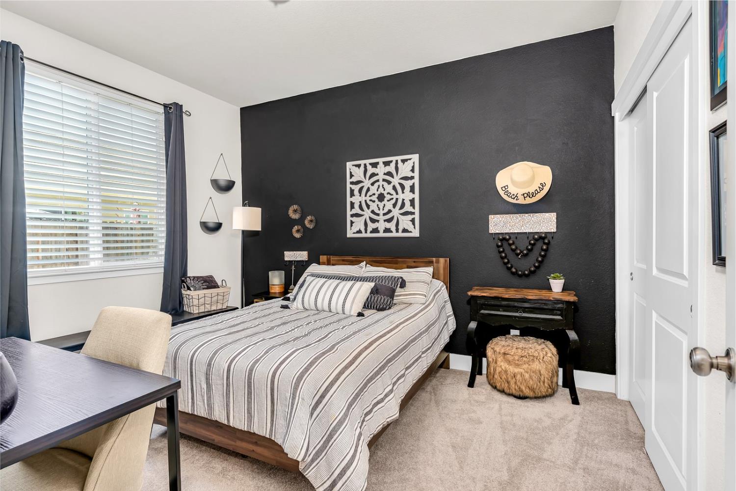 Los Banos, California 93635, United States, 3 Bedrooms Bedrooms, ,2 BathroomsBathrooms,Residential,Active,236557