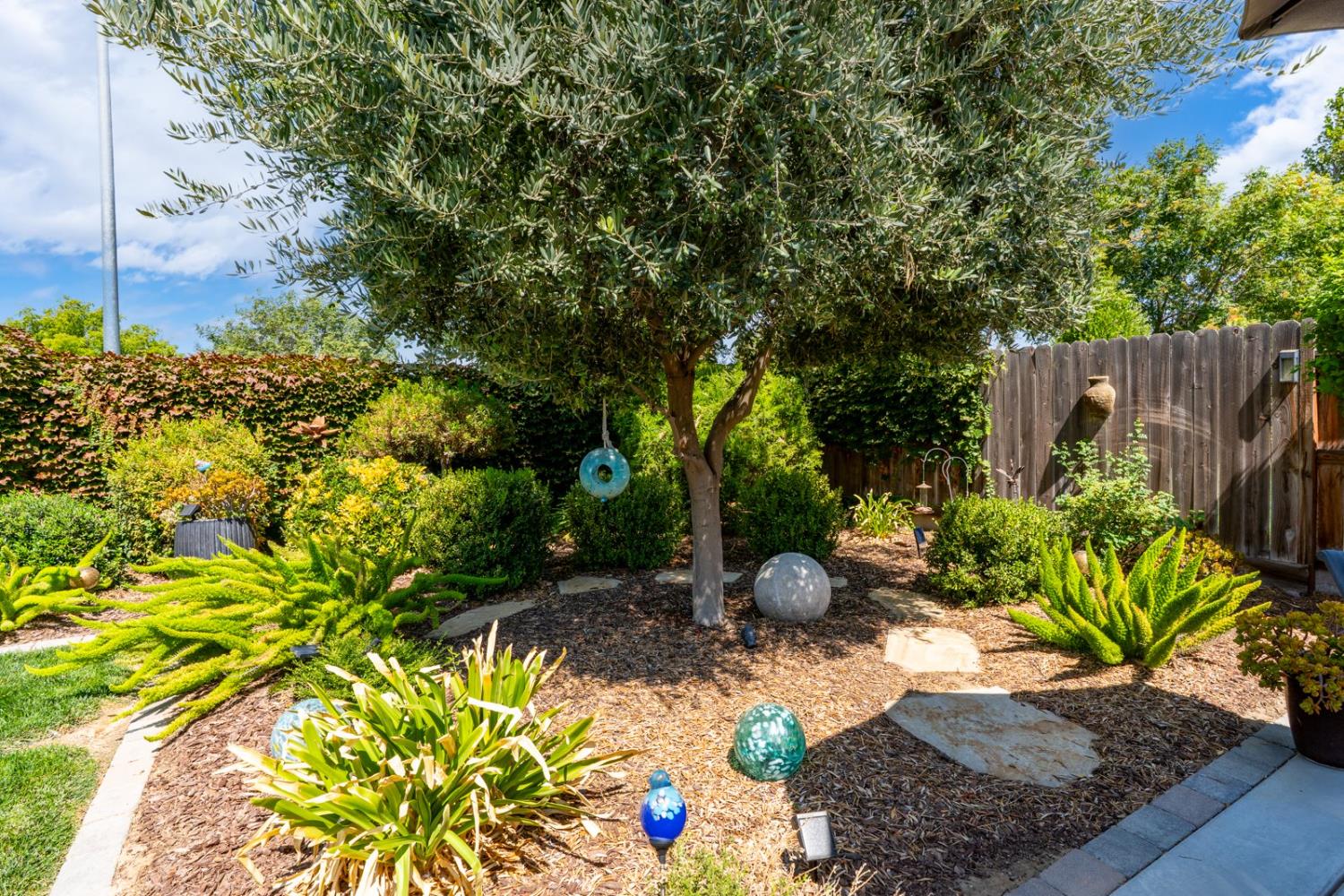 Los Banos, California 93635, United States, 3 Bedrooms Bedrooms, ,2 BathroomsBathrooms,Residential,Active,236557