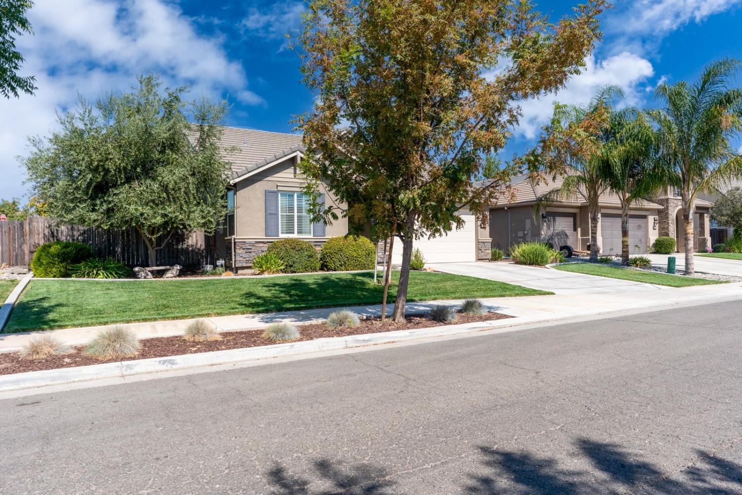 Los Banos, California 93635, United States, 3 Bedrooms Bedrooms, ,2 BathroomsBathrooms,Residential,Active,236557