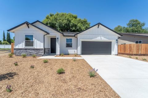 822 Tiffani Way, Oakdale, CA 95361 - MLS#: 225010573