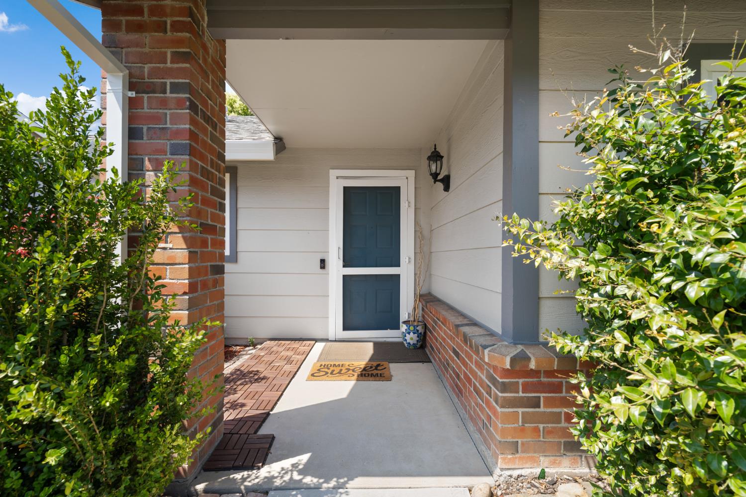 2893 Mergansers Court