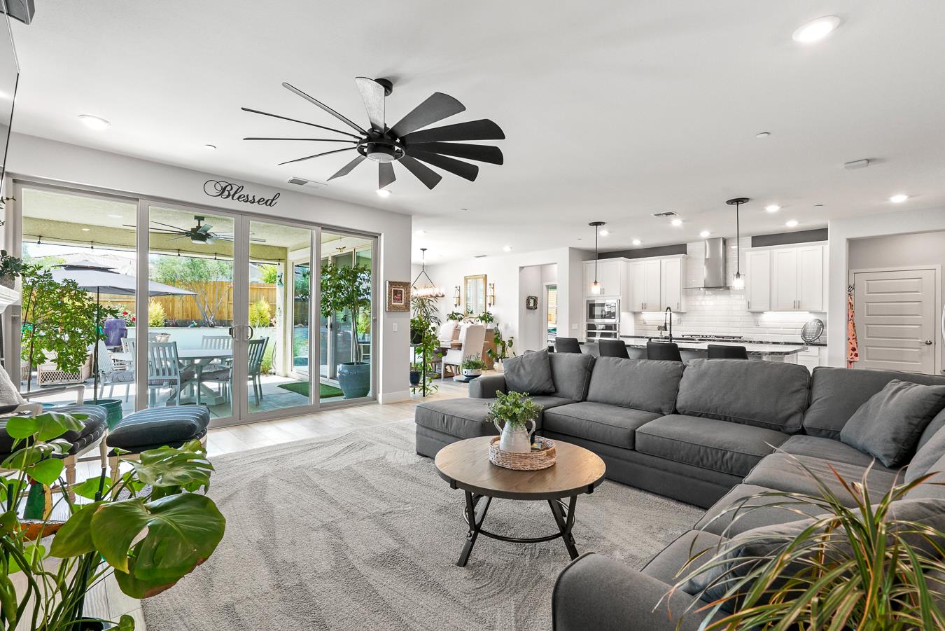 2913 Calypso Circle