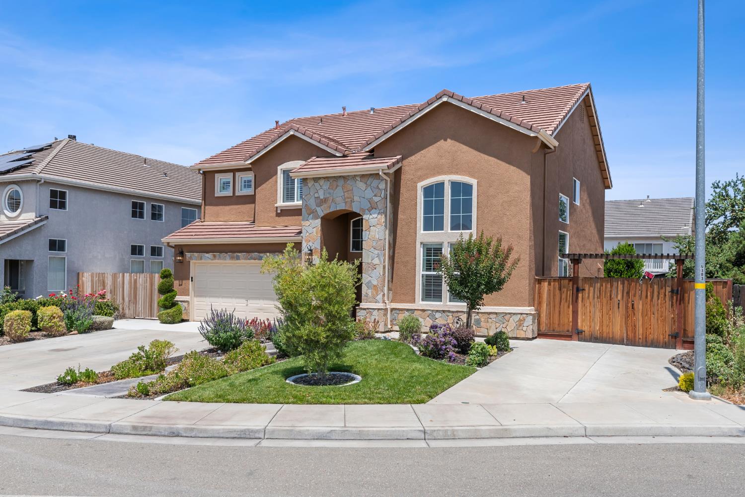 821 Autumn Creek Court