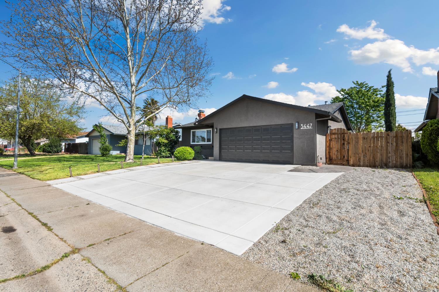 3447 Jupiter Drive