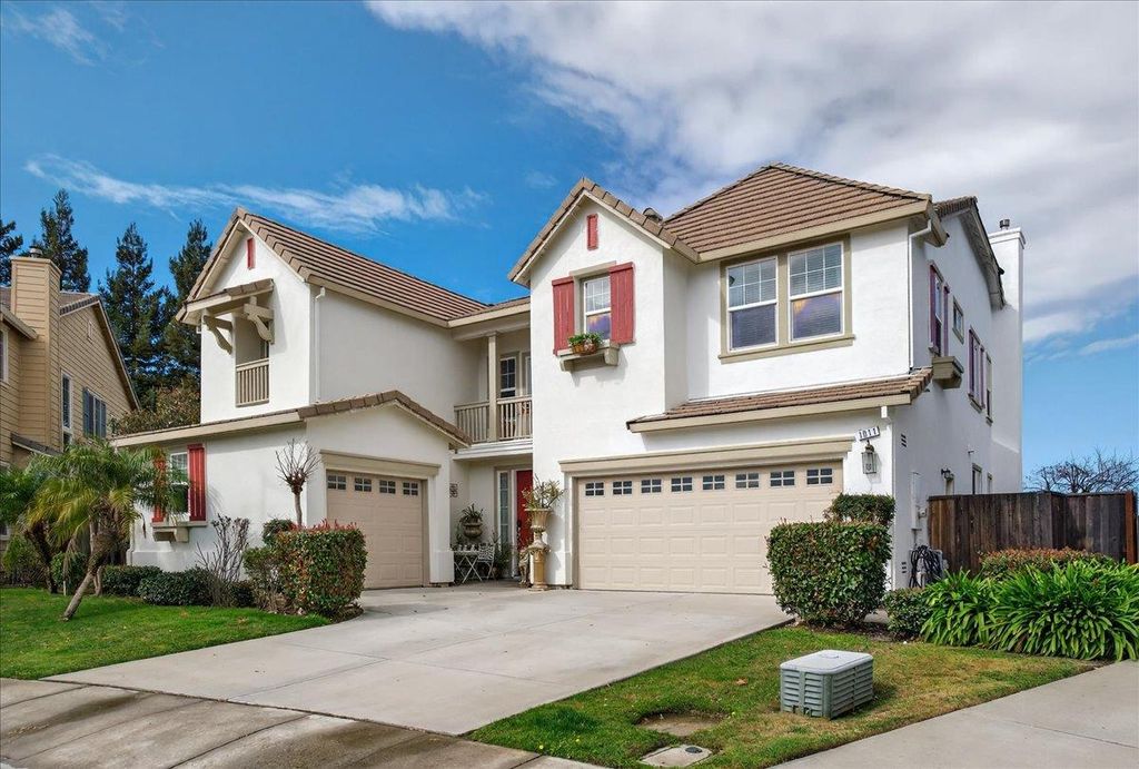 Photo of 1011 Tulloch Drive, Tracy, CA 95304 (MLS # 226020561)