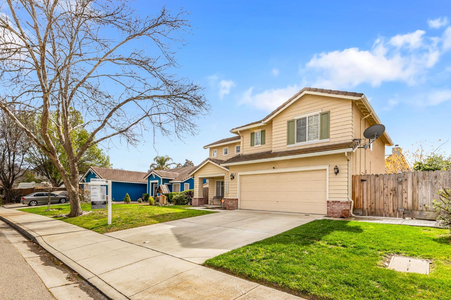 2111 Bridle Creek Circle
