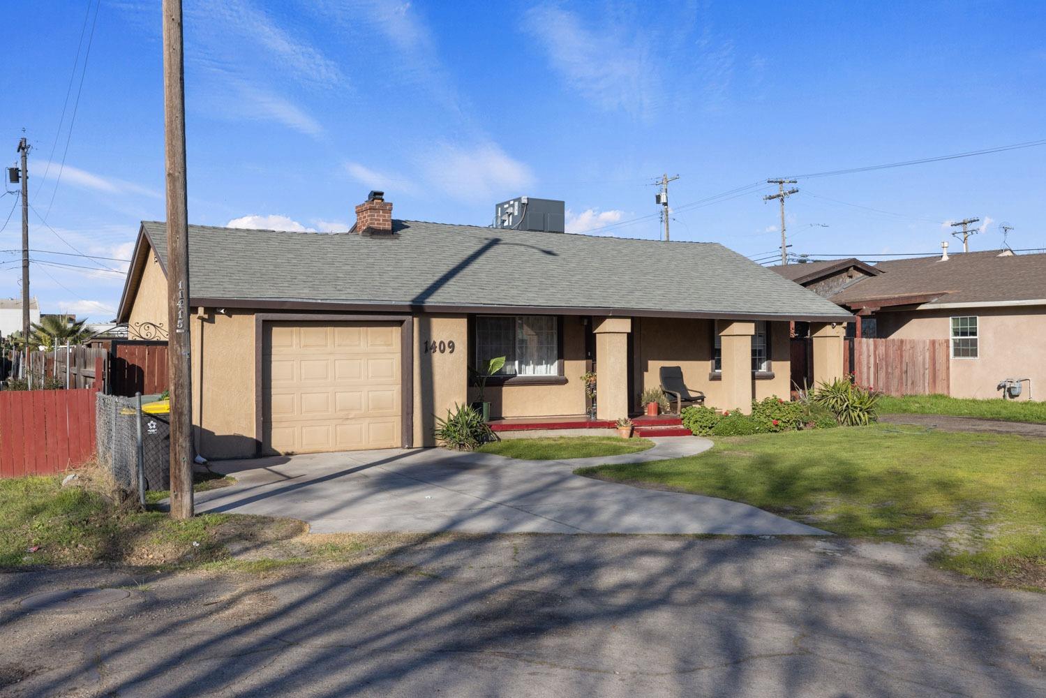 1409 Josephine Street