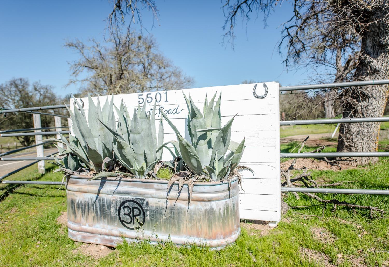 5501 Scott Road