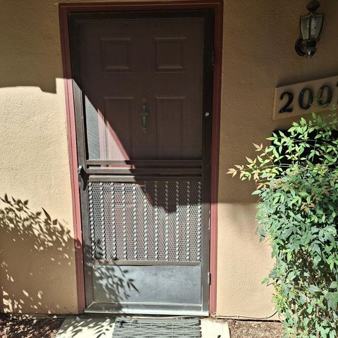 2007 Alta Loma Street Davis CA 95616