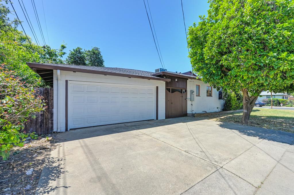 4320 22nd Ave