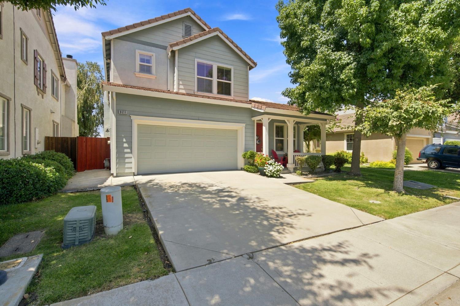 921 Kennedy Place