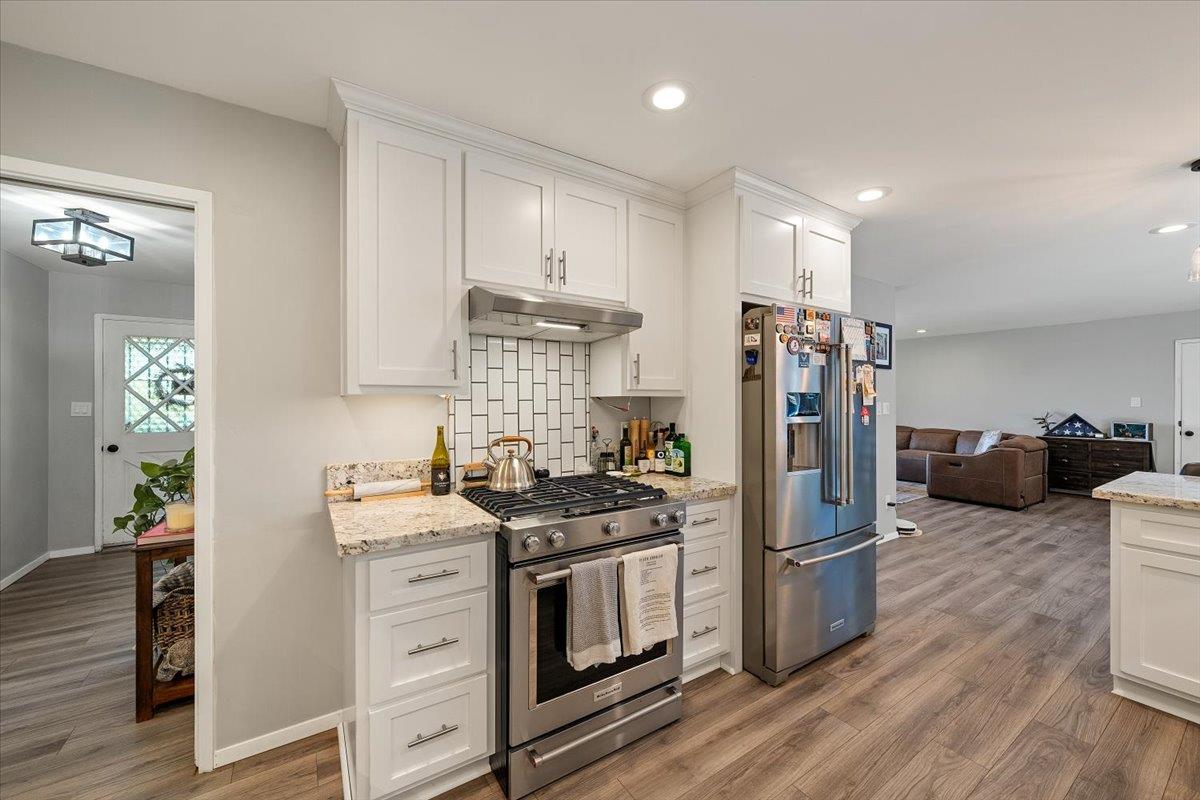 1764 Country Club Drive