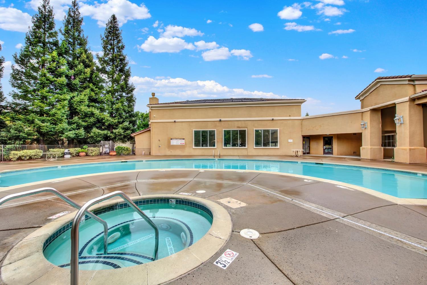 501 Gibson Drive 711