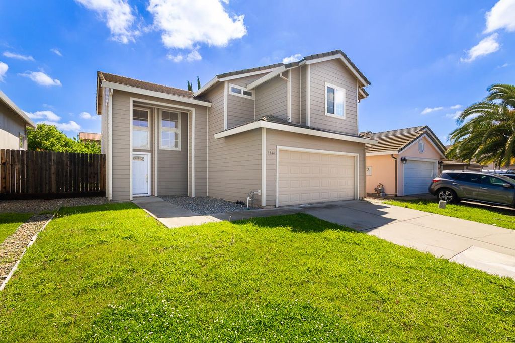 Photo of 3544 Misty Morning Circle, Sacramento, CA 95827 (MLS # 226046816)