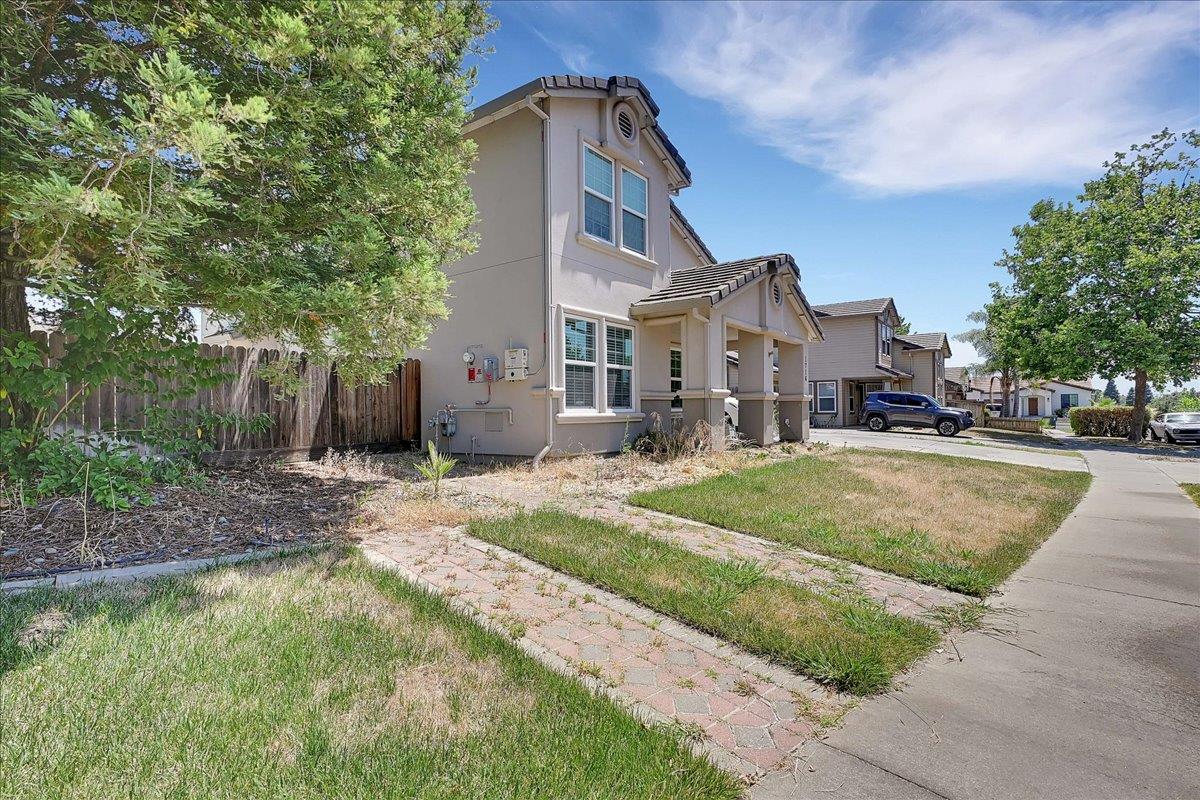 1716 River Run Drive