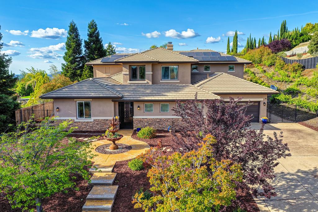 2761 Aberdeen Lane