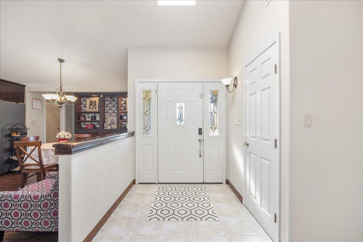 9013 Green River Way