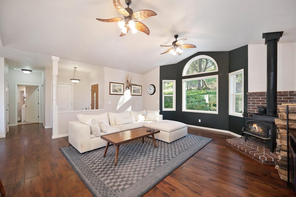 Photo of 4830 Tomandee Lane, Shingle Springs, CA 95682 (MLS # 226005945)